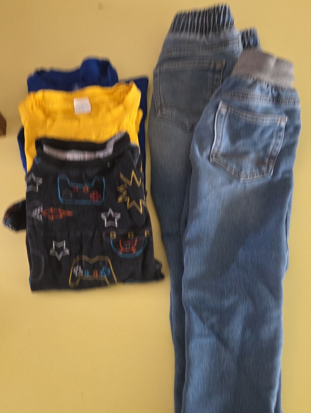 5 Pieces Kids Boys Sz 5/6 Clothing Lot